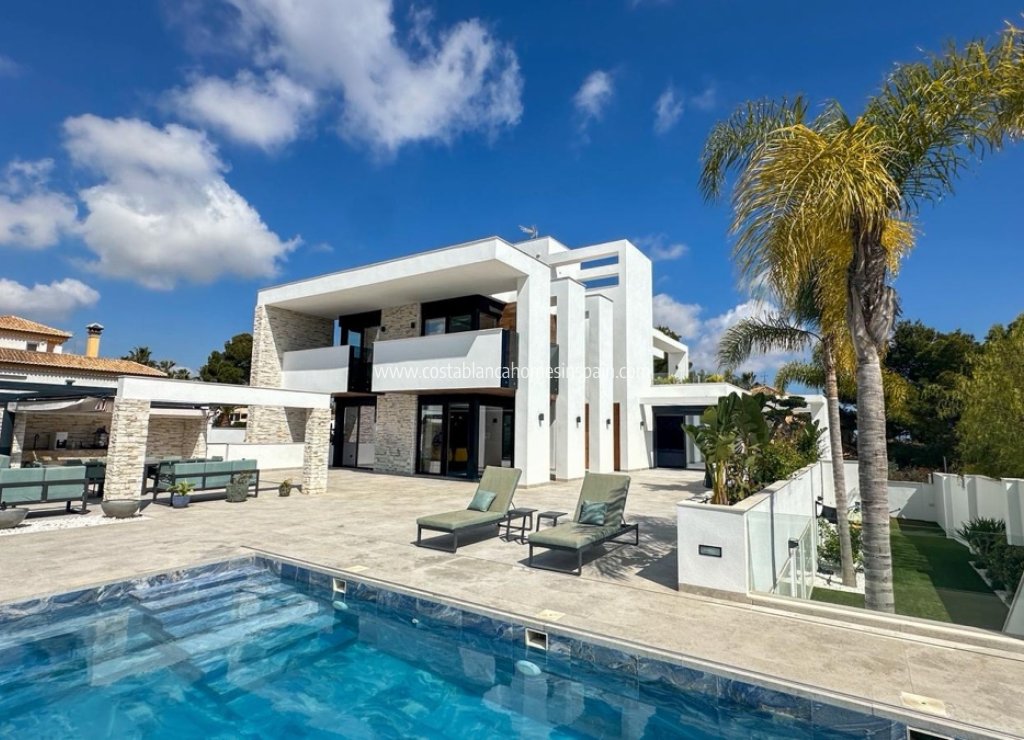 Venta - Detached Villa - Villamartin