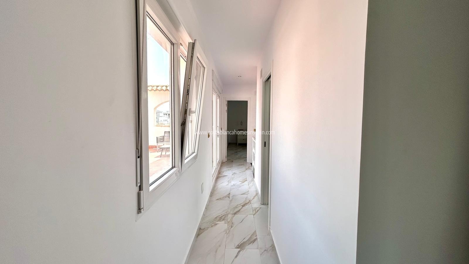 Venta - Detached Villa - Villamartin