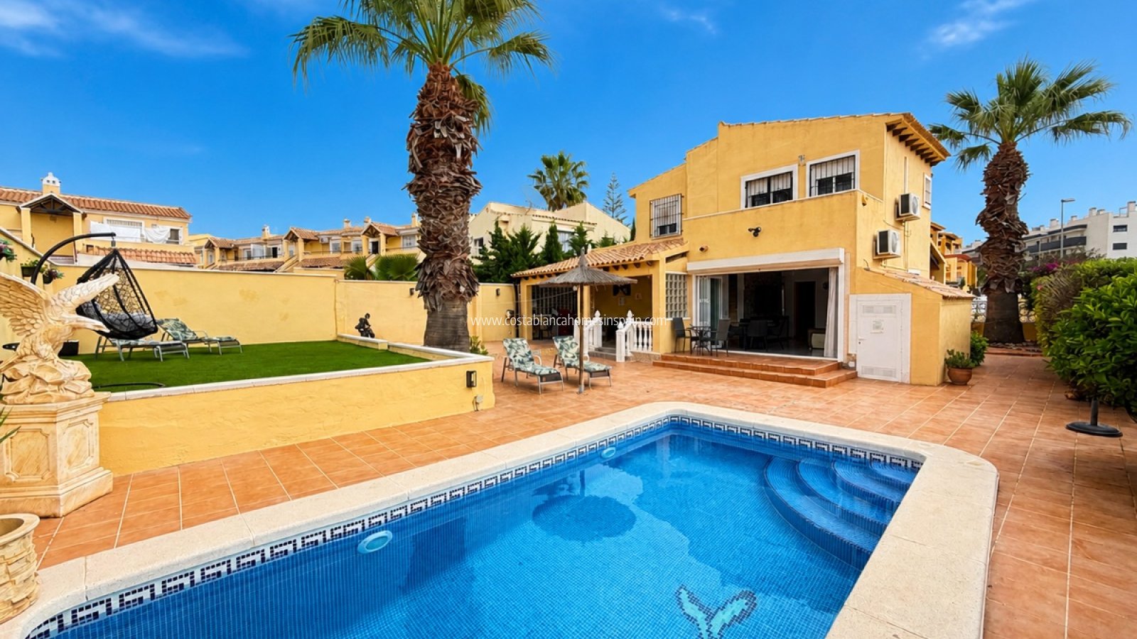 Venta - Detached Villa - Villamartin
