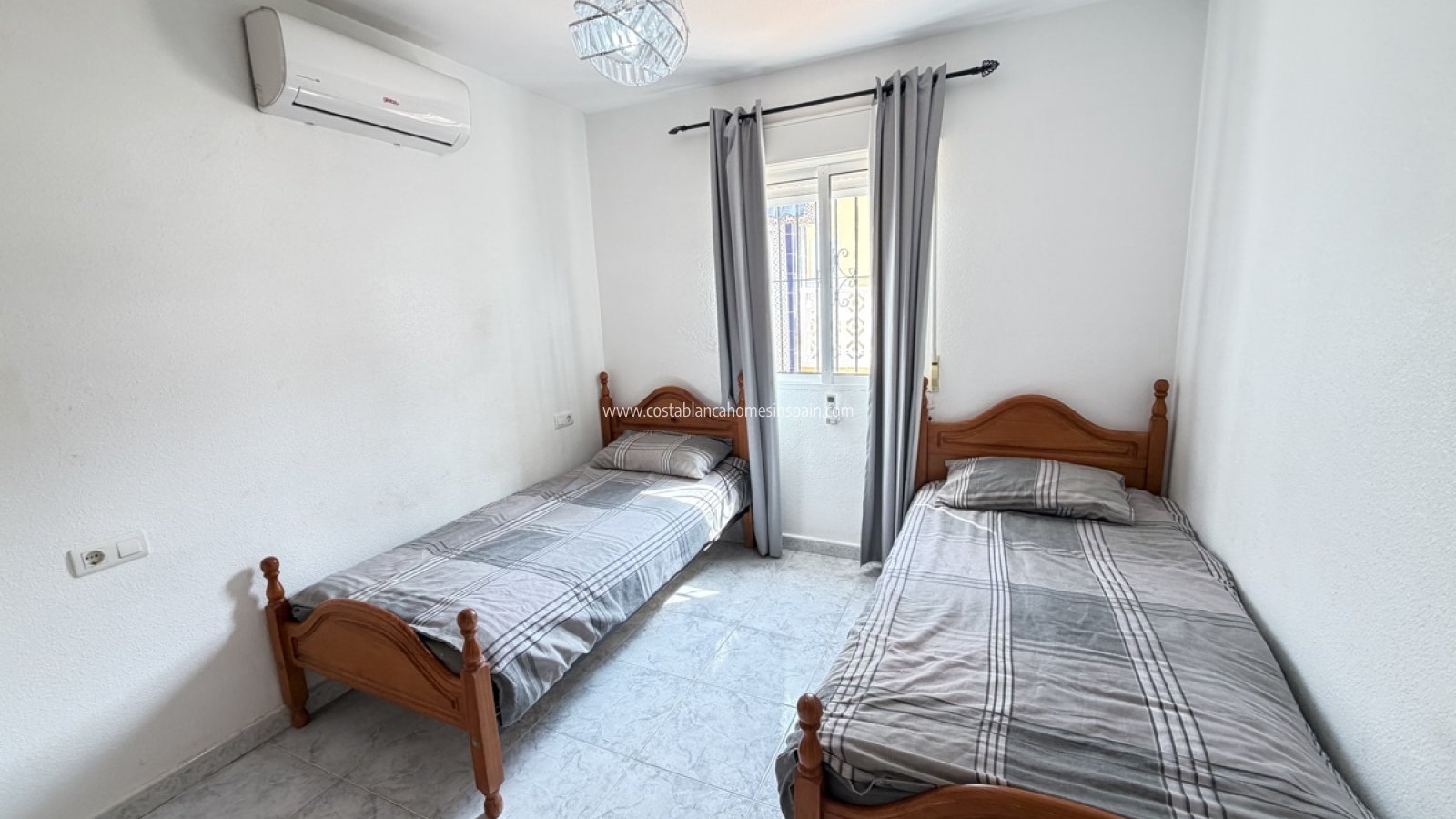 Venta - Detached Villa - Villamartin