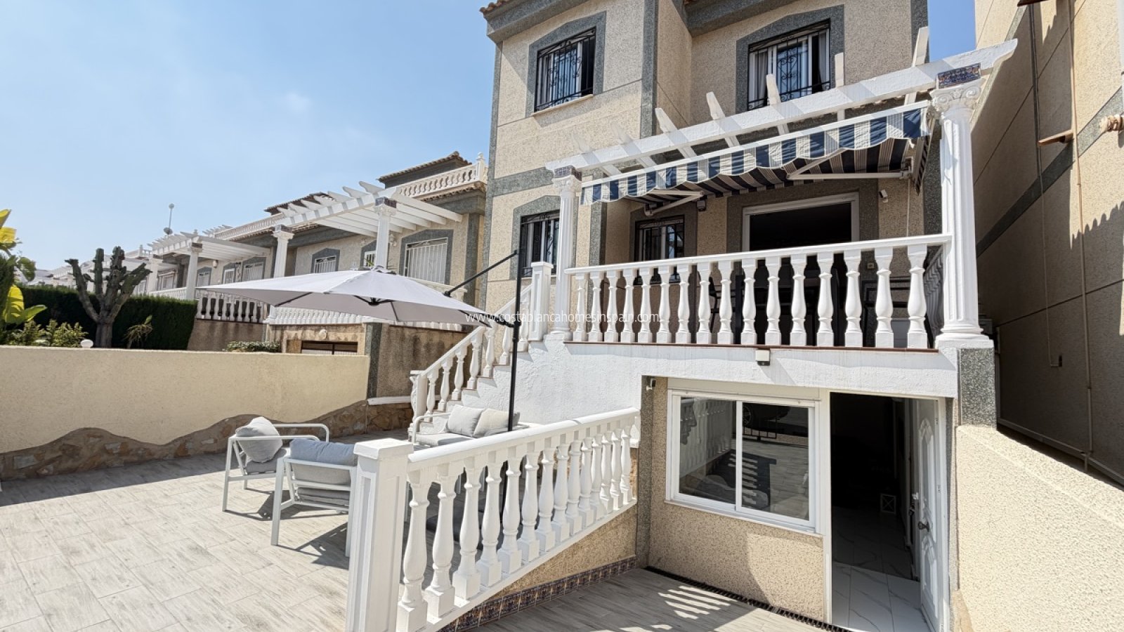 Venta - Detached Villa - Villamartin