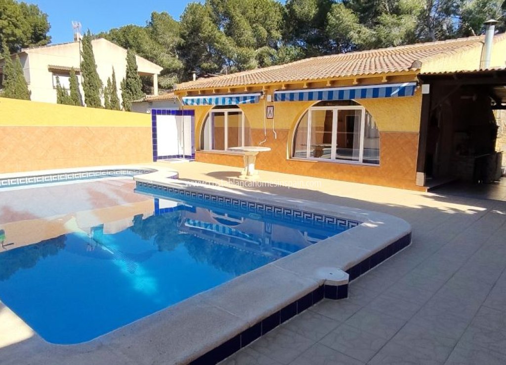 Venta - Semi - Detached Villa - LOS BALCONES