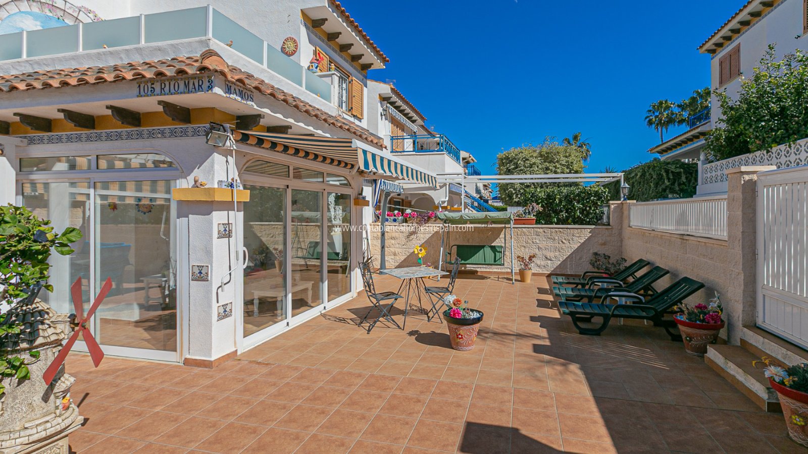 Venta - Semi - Detached Villa - Mil Palmeras - Riomar