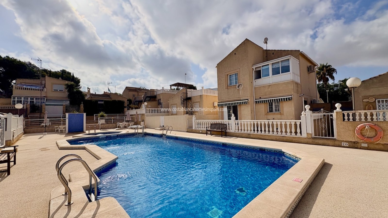 Venta - Semi - Detached Villa - Orihuela - Los Balcones