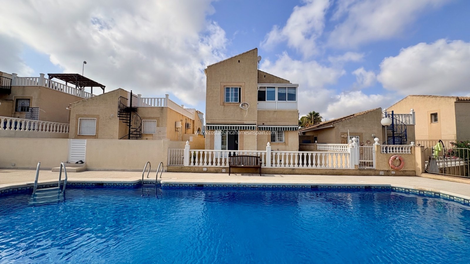 Venta - Semi - Detached Villa - Orihuela - Los Balcones