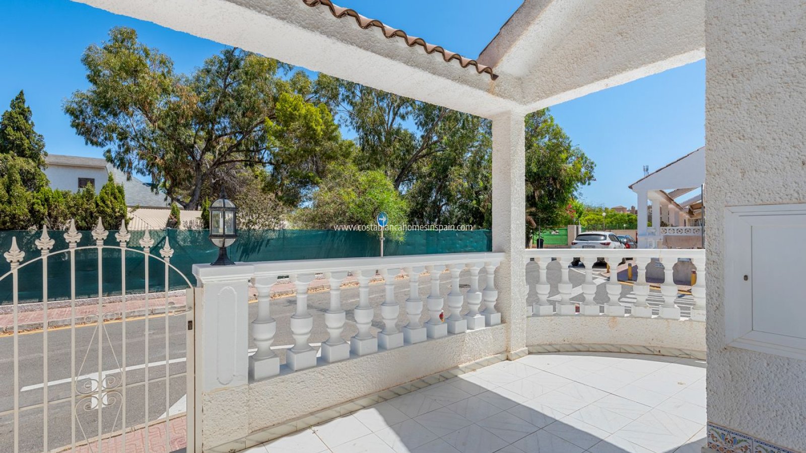 Venta - Semi - Detached Villa - Punta Prima