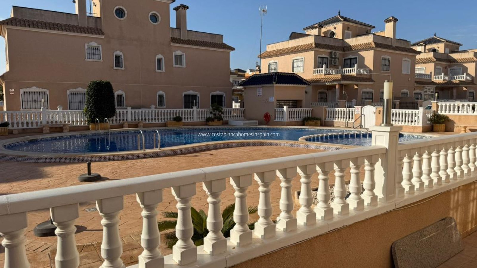 Venta - Semi - Detached Villa - Torre de la Horadada