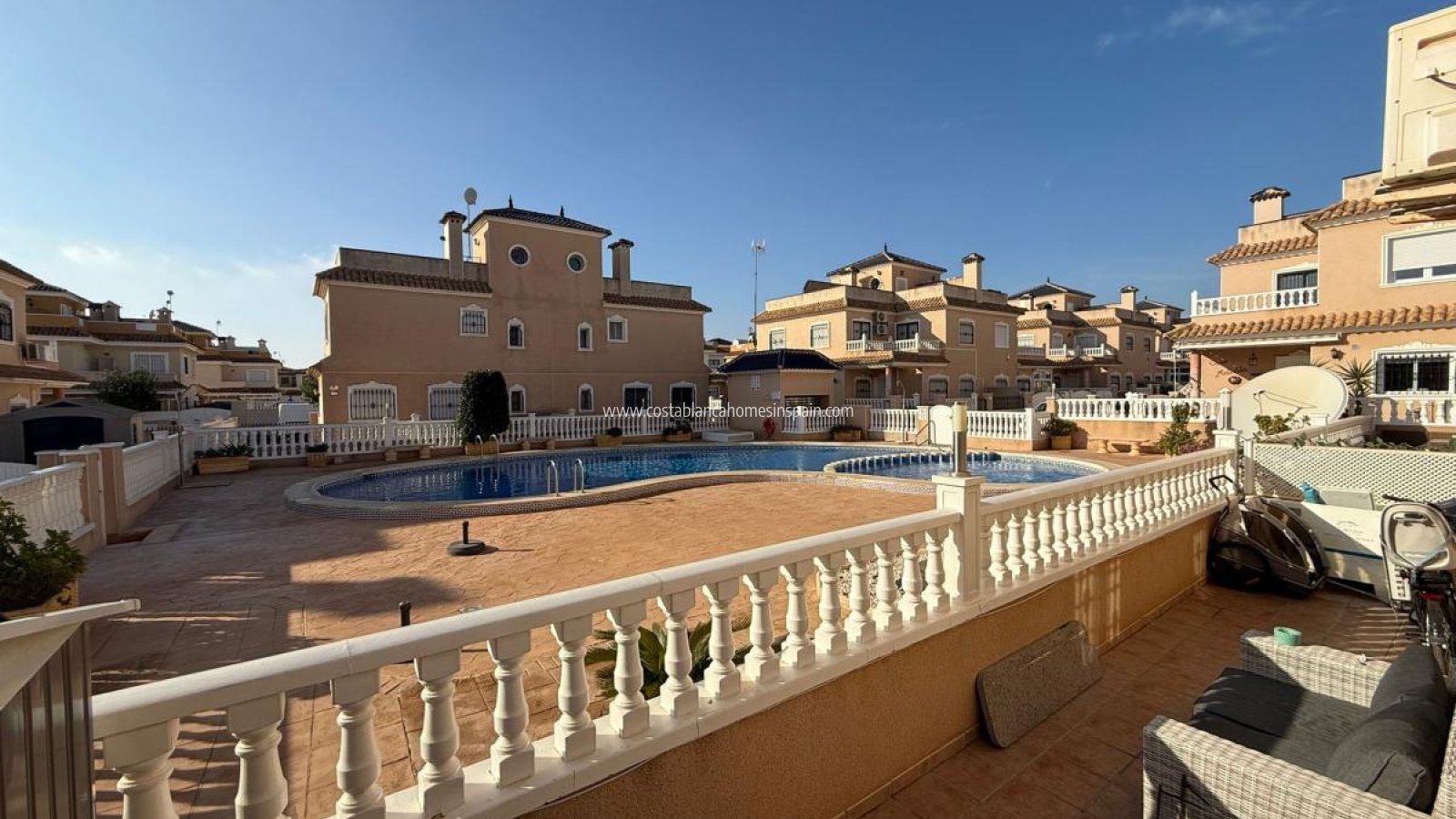 Venta - Semi - Detached Villa - Torre de la Horadada