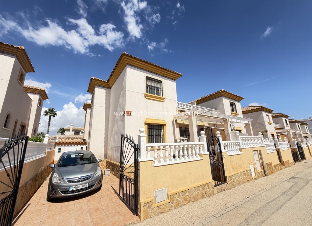 Venta - Semi - Detached Villa - Villamartin