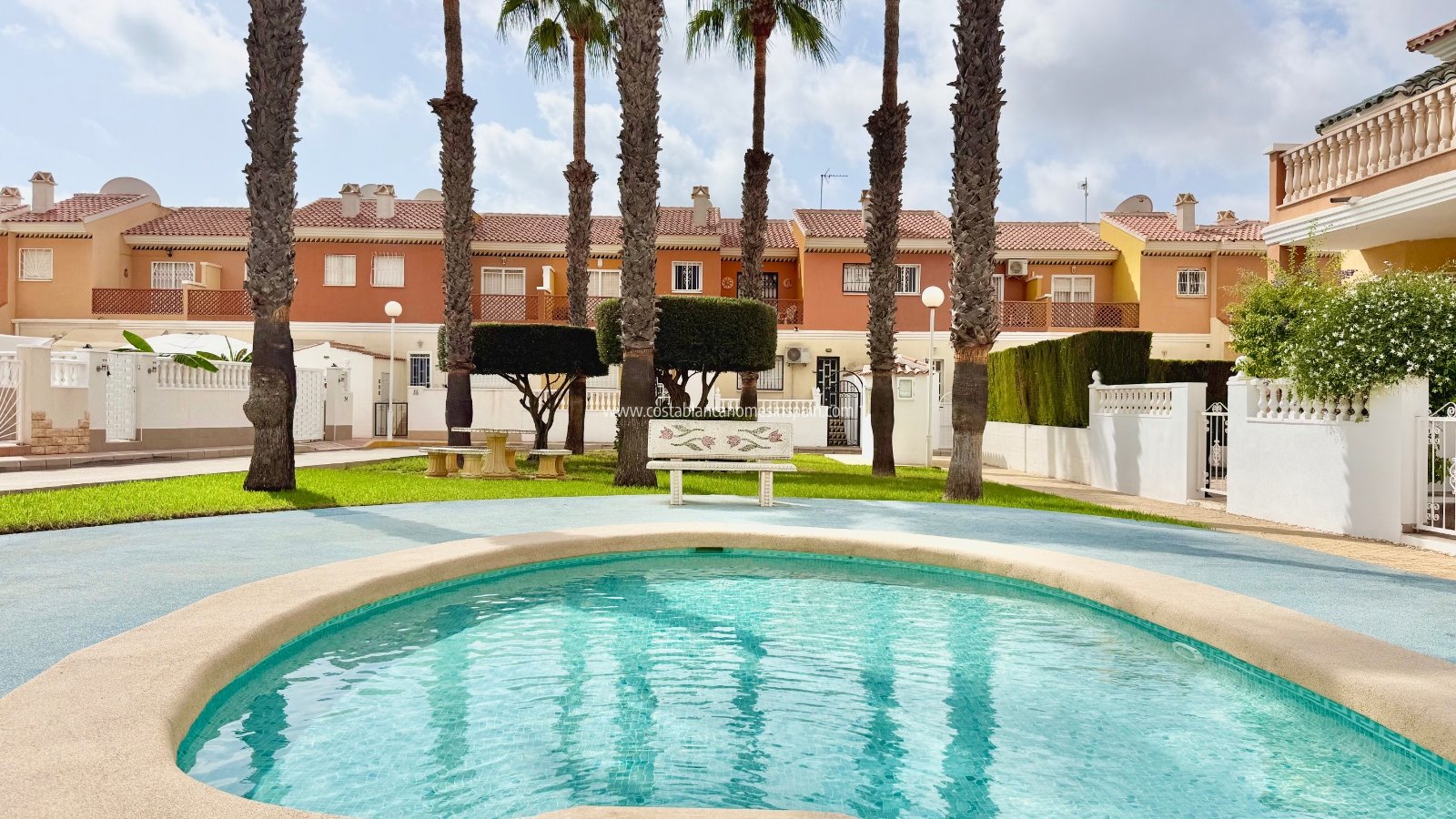 Venta - Townhouse - Ciudad Quesada - Doña Pepa
