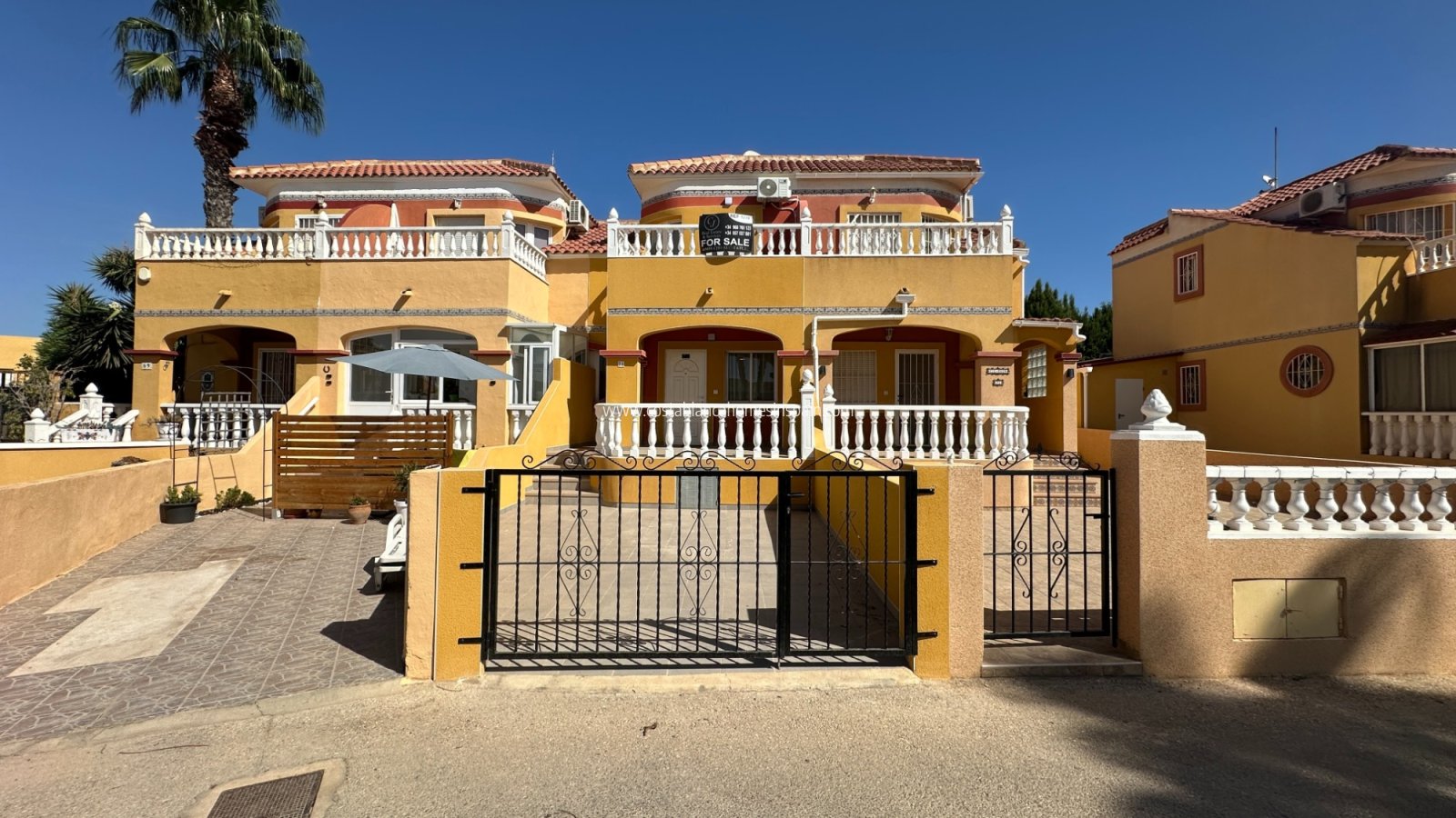 Venta - Townhouse - Orihuela Costa - La Regia