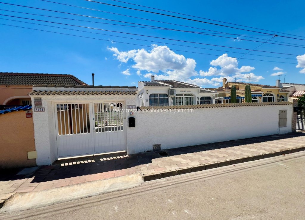 Venta - Townhouse - Torrevieja - San Luis