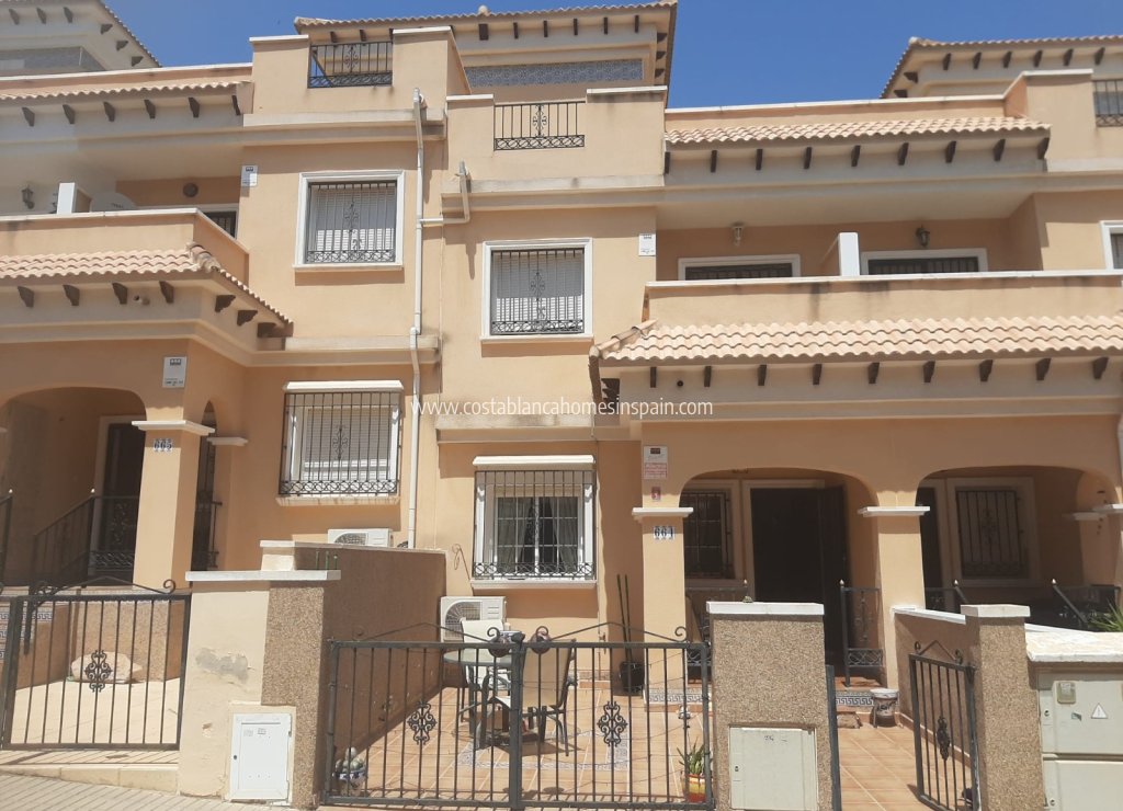 Venta - Townhouse - Villamartin - Costa Blanca
