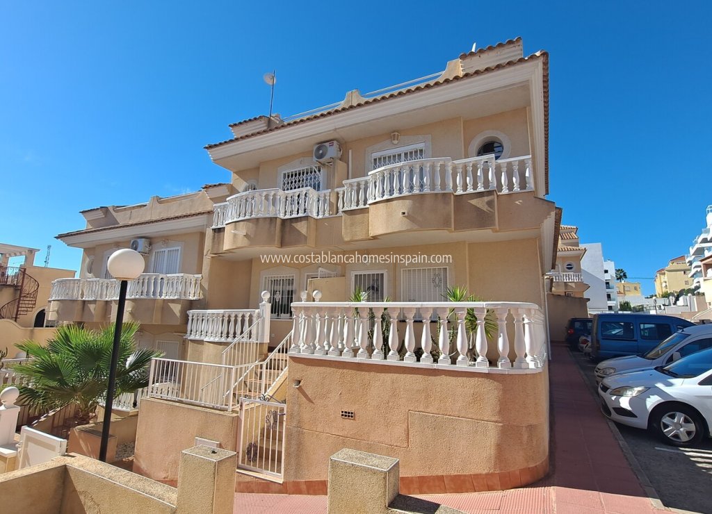 Venta - Townhouse - Villamartin - Las Filipinas