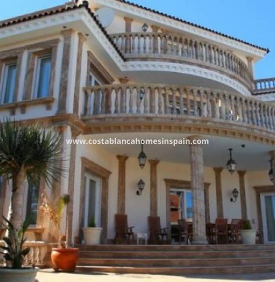 Villa - Endursölu - Orihuela Costa - Cabo Roig