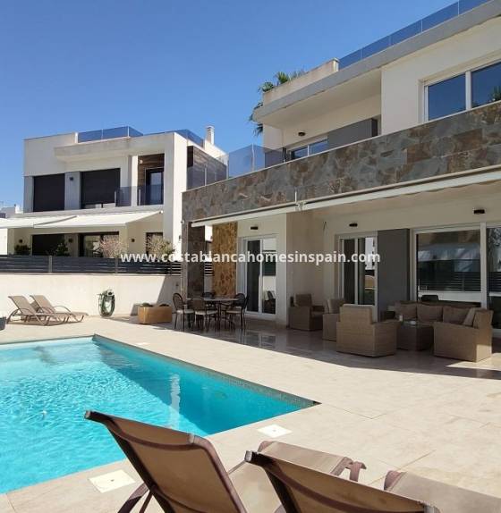 Villa - Resale - LA MATA - LA MATA