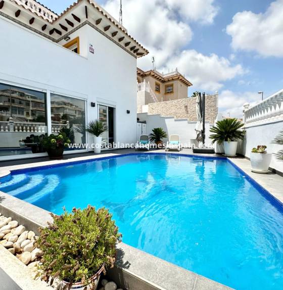 Villa - Revente - Orihuela Costa - La Zenia